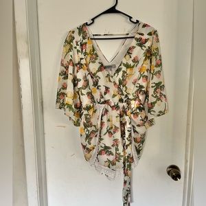 Floral/lemons Bailey Blue romper size x small